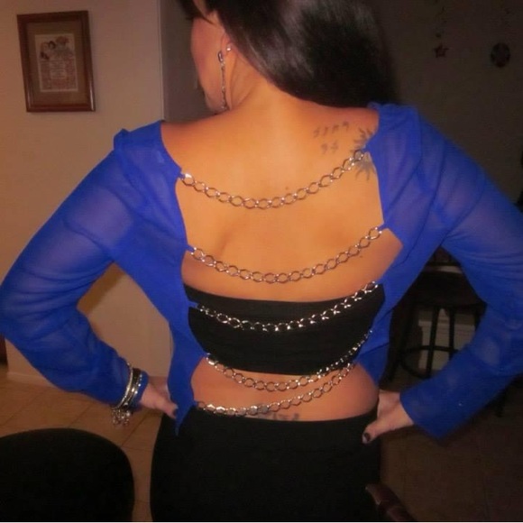 Charlotte Russe sheet electric blue top with gold chain link details - Picture 2 of 10